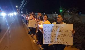 Comunitarios de Mao reclaman reductores de velocidad en autopista Monse&ntilde;or Tom&aacute;s Abreu