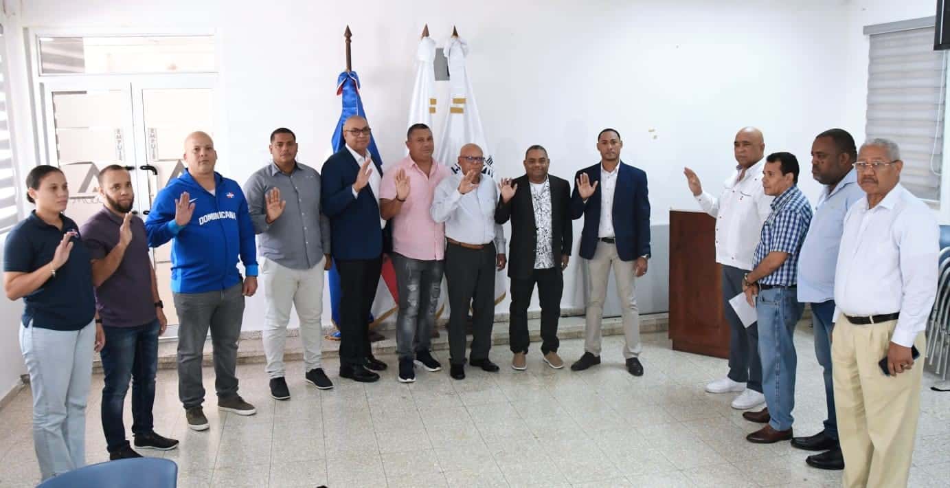 Kenny N&uacute;&ntilde;ez electo presidente de la Federaci&oacute;n de Pentatl&oacute;n Moderno