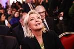 Marine Le Pen, de normalizar a la ultraderecha a luchar por su supervivencia política en Francia