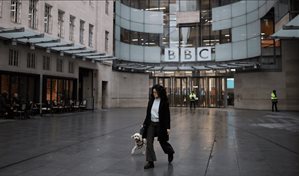 La BBC busca que se desestime la demanda por difamaci&oacute;n de US$5,000 millones de Trump