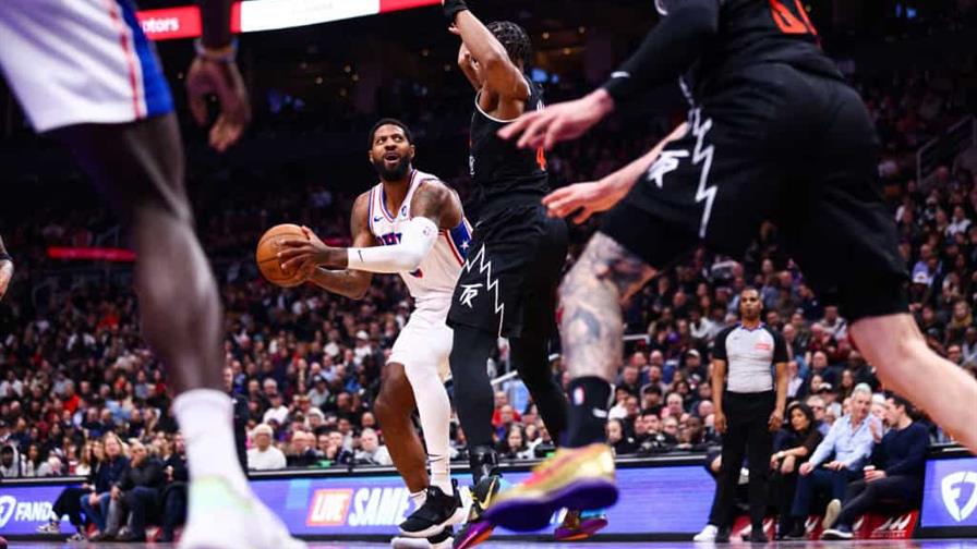 Sixers le devuelven el golpe a Toronto en la noche de Lowry