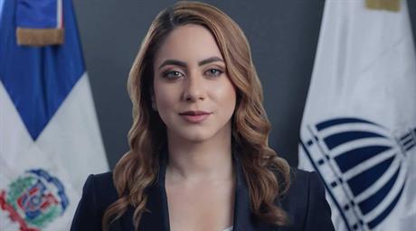 Gloria Reyes al asumir en el Ministerio de la Mujer: Las mujeres siguen teniendo menores ingresos