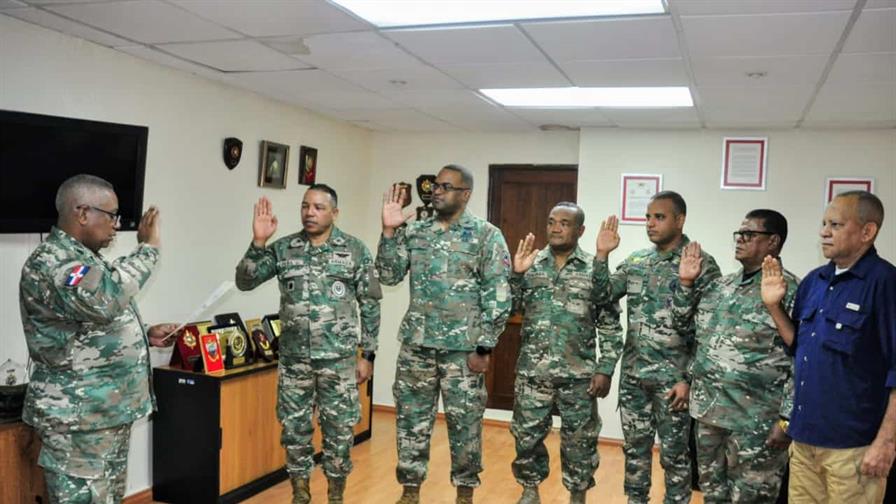 Nuevos integrantes Confederaci&oacute;n deportiva FFAA. Y PN. toman posesi&oacute;n