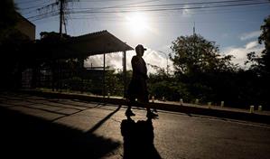 Venezuela empez&oacute; a liberar a ciudadanos estadounidenses, confirma el Departamento de Estado