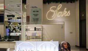 Saks Global, matriz de la cadena de tiendas de lujo, se declara en bancarrota