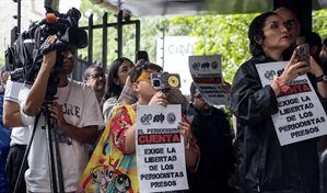 Periodistas exiliados en EE. UU. piden a Venezuela liberar a todos los comunicadores presos