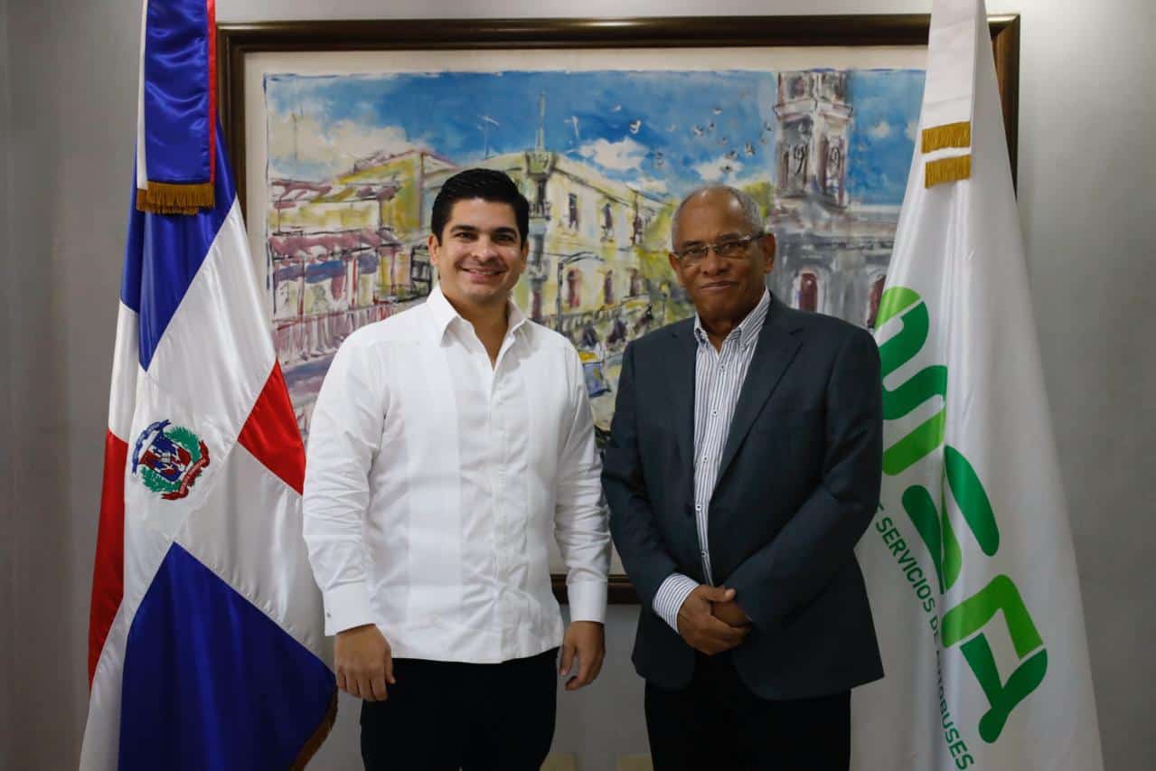 Las autoridades coordinan integraci&oacute;n del transporte p&uacute;blico en Santo Domingo con tarifa unificada