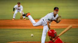 Toros borran su mala racha y se mantienen en el segundo lugar del round robin al vencer 3-1 a Leones