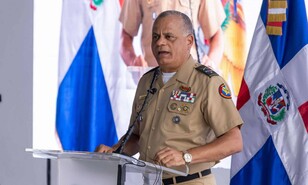 Ministro de defensa niega que la instalaci&oacute;n de puertos secos afecte a comerciantes fronterizos
