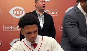 Cincinnati recluta al dominicano &Aacute;ngel N&uacute;&ntilde;ez Jr. por US$3 millones