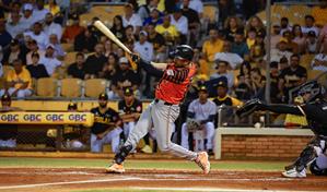 Candelario define ante &Aacute;guilas y los Toros controlan su destino