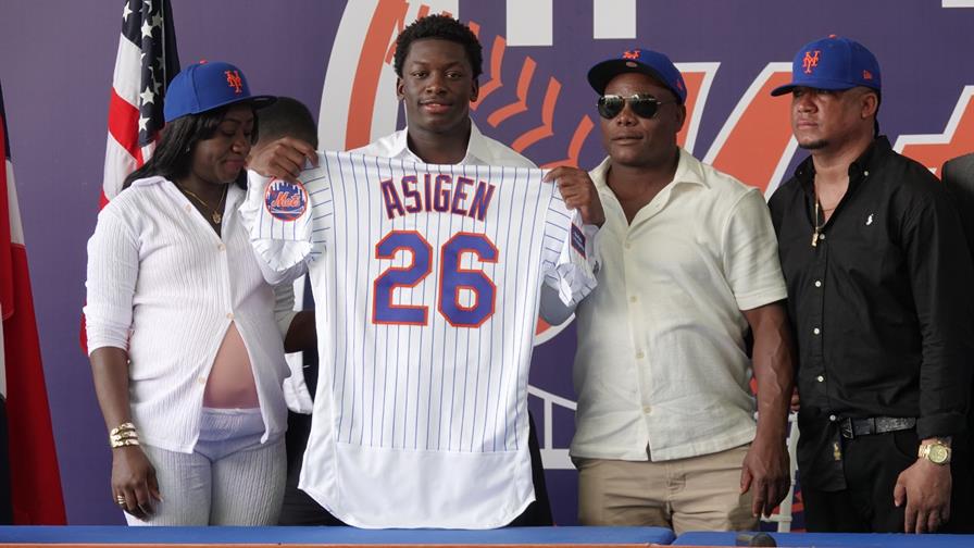 Los Mets firman al joven dominicano Wandy Asigen por US$3,9 millones