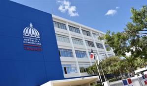 El Ministerio de Trabajo extiende plazo para que los empleadores registren a su personal fijo