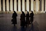 Una madre superiora acosaba y maltrataba a las monjas de su congregación en París, según un informe Una madre superiora acosaba y maltrataba a las monjas de su congregación en París, según un informe