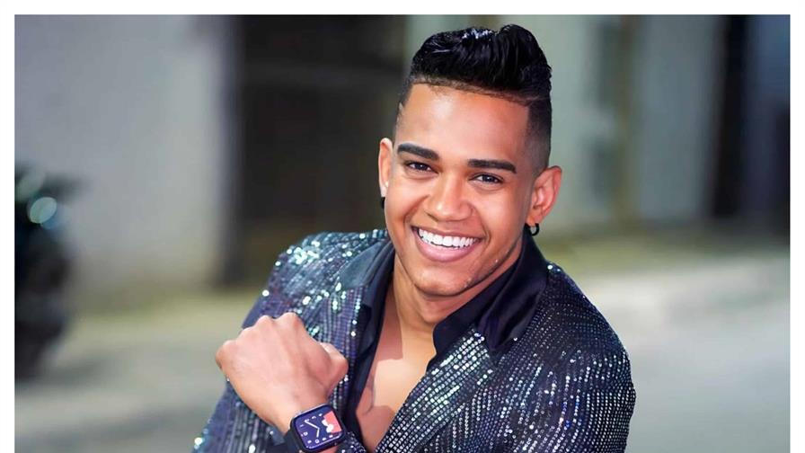 Fallece Reymon Dur&aacute;n, cantante del grupo Sin Fronteras, tras luchar contra el c&aacute;ncer