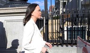 Trump recibe de forma privada a la l&iacute;der opositora venezolana Machado