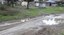 Caminos intransitables marcan la vida en la comunidad donde desapareci&oacute; Brianna Genao