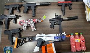 Polic&iacute;a detiene a 18 j&oacute;venes por disturbios con pistolas de hidrogel en San Pedro de Macor&iacute;s