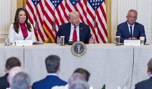 Trump amenaza con aranceles a Gobiernos europeos si no pagan m&aacute;s por f&aacute;rmacos de EE. UU.