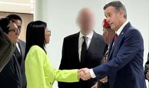 Jefe de la CIA se re&uacute;ne con Delcy Rodr&iacute;guez para explorar cooperaci&oacute;n entre EE. UU. y Venezuela