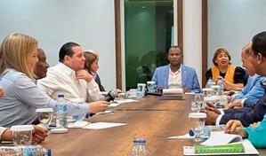 Reforma laboral se ha convertido en un tirijala de intereses