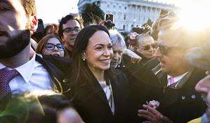 Pol&iacute;ticos noruegos critican entrega de Machado a Trump de medalla del Nobel de la Paz