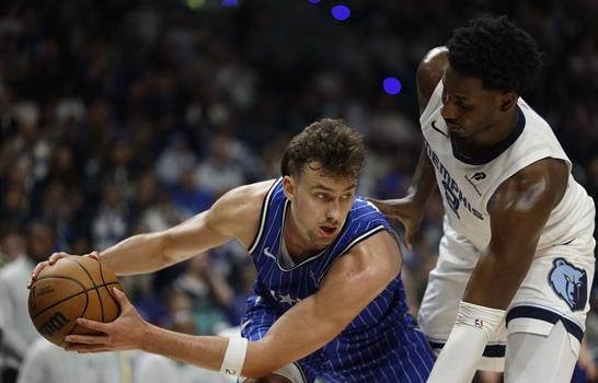 Orlando Magic vence a Memphis Grizzlies en partido de NBA en Berl&iacute;n