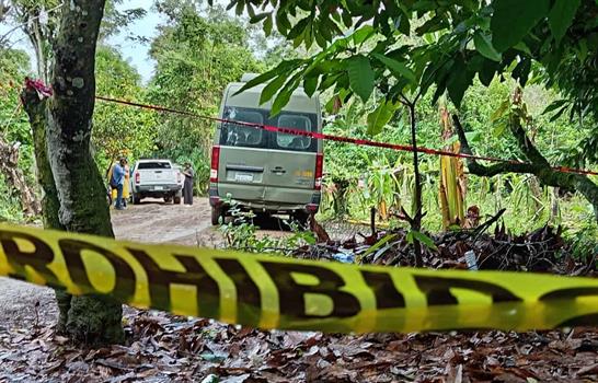 T&iacute;os de Brianna permanecen en su residencia mientras siguen las investigaciones por su desaparici&oacute;n