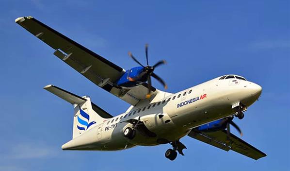 Desaparece de los radares en Indonesia un avi&oacute;n con 11 personas a bordo