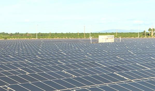 Cuba apenas satisface la mitad de sus necesidades de electricidad