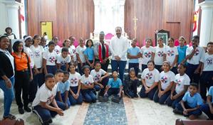 Inefi celebra misa en conmemoraci&oacute;n de su 28 aniversario