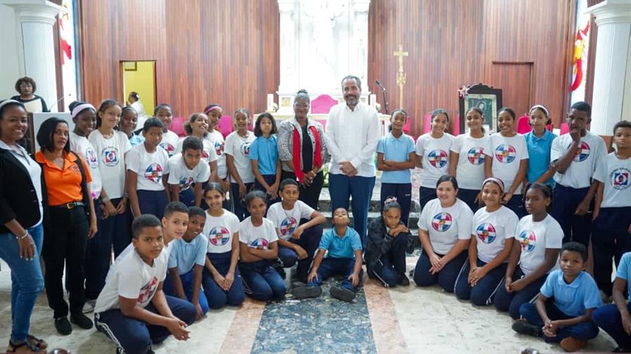 Inefi celebra misa en conmemoraci&oacute;n de su 28 aniversario