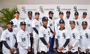 Los White Sox presentan 18 peloteros en inicio de firmas internacionales