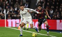 El Real Madrid apaga un incendio ante el Levante en el debut en Liga de Arbeloa