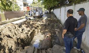 M&aacute;s de una decena de sectores del Distrito Nacional sin agua por aver&iacute;a causada por empresa privada