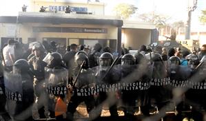 Pandilleros matan a siete polic&iacute;as en Guatemala tras represi&oacute;n de motines carcelarios