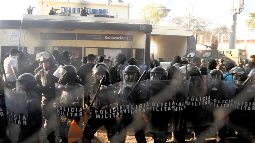 Pandilleros matan a siete polic&iacute;as en Guatemala tras represi&oacute;n de motines carcelarios