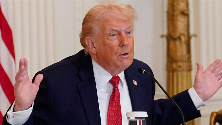 Trump amenaza con nuevos aranceles a Europa hasta que EE. UU.  adquiera Groenlandia