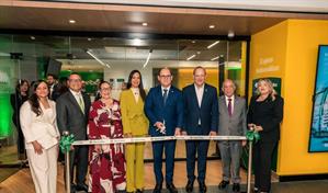 El Banco Caribe abre sus puertas en &Aacute;gora Santiago Center