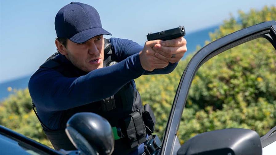 Chris Pratt enfrenta su juicio más extremo en "Mercy" Chris Pratt enfrenta su juicio más extremo en "Mercy"