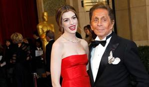 Jackie Kennedy, Julia Roberts, Anne Hathaway o la reina Sof&iacute;a, admiradoras de Valentino