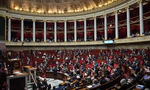 Francia aprobar&aacute; sus presupuestos sin el voto del Parlamento pese a riesgo de censura