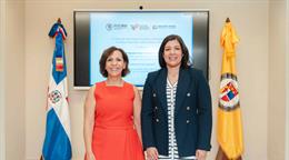 APAP y la PUCMM inician diplomados para clientes