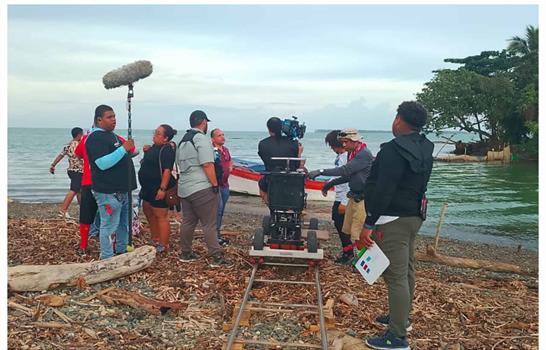 "Elena y el Mar", la pel&iacute;cula que la Aldea Estudio filma en Miches