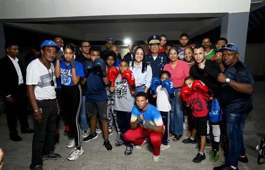 Ministerio Interior y la PN inician en Cristo Rey programa deportivo preventivo