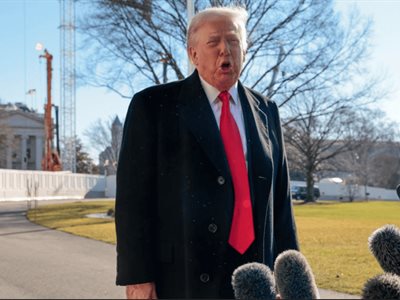 Donald Trump dice que ya no se siente obligado a priorizar la paz