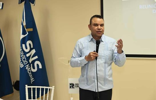 Director del SNS busca di&aacute;logo con los gremios de enfermer&iacute;a ante llamado a protesta