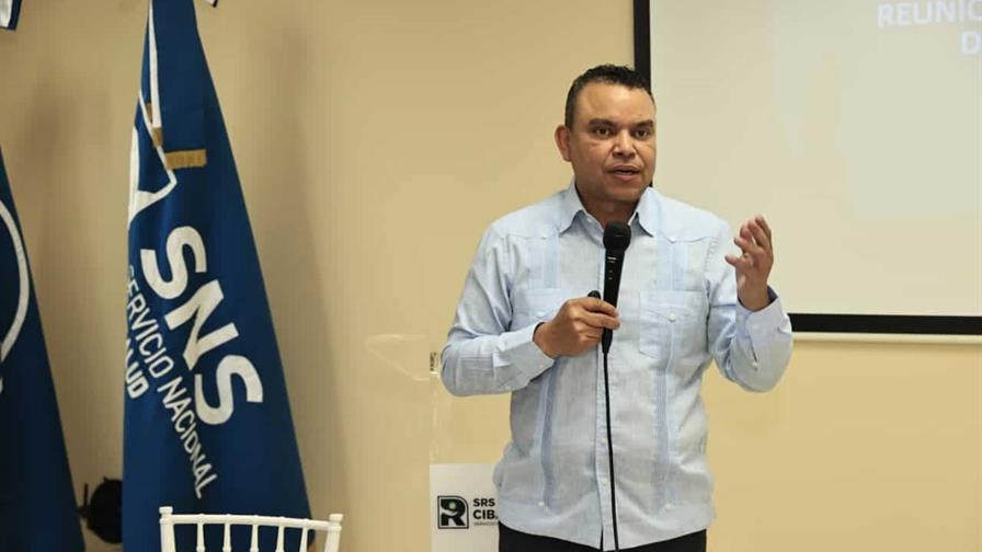 Director del SNS busca di&aacute;logo con los gremios de enfermer&iacute;a ante llamado a protesta