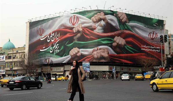 Ir&aacute;n promete clemencia a j&oacute;venes manifestantes enga&ntilde;ados y un retorno gradual de internet