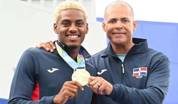 Alex&aacute;nder Ogando tendr&aacute; en marzo su primera gran prueba del a&ntilde;o